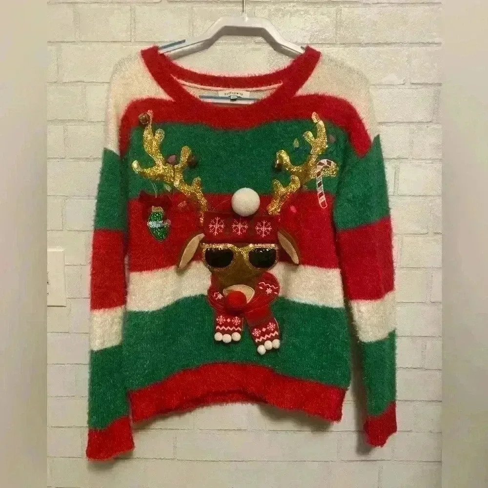 Hooked up Christmas Holiday red green sweater size medium